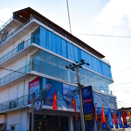 Catamaran6 Guest Inn Trincomalee Ngoại thất bức ảnh