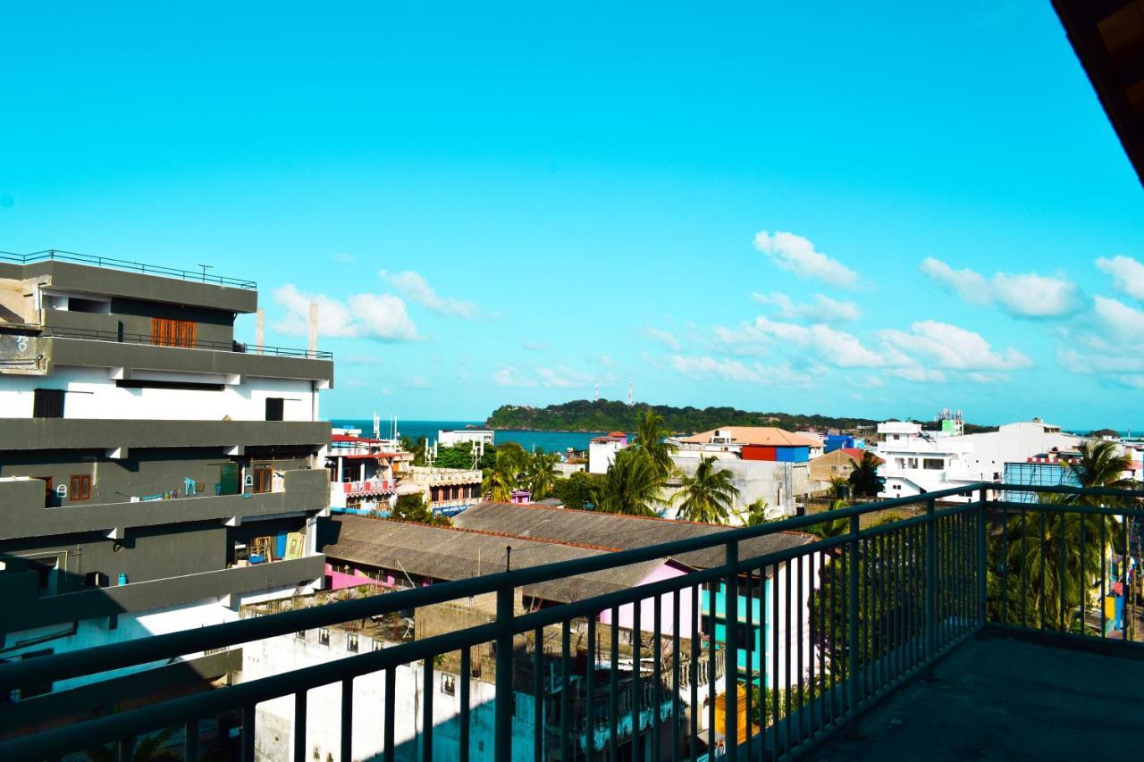 Catamaran6 Guest Inn Trincomalee Ngoại thất bức ảnh